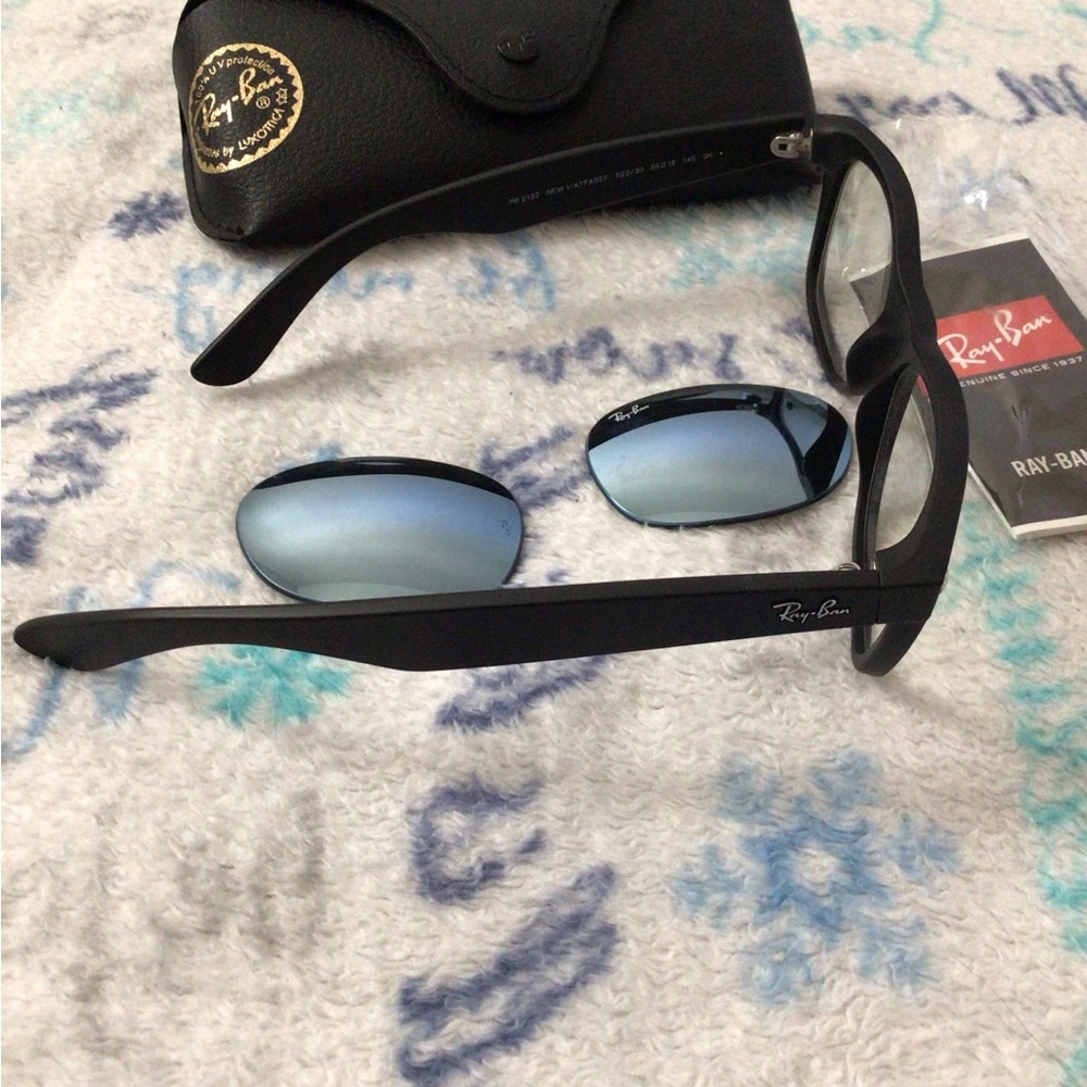 Rayban - Picture 2 of 3